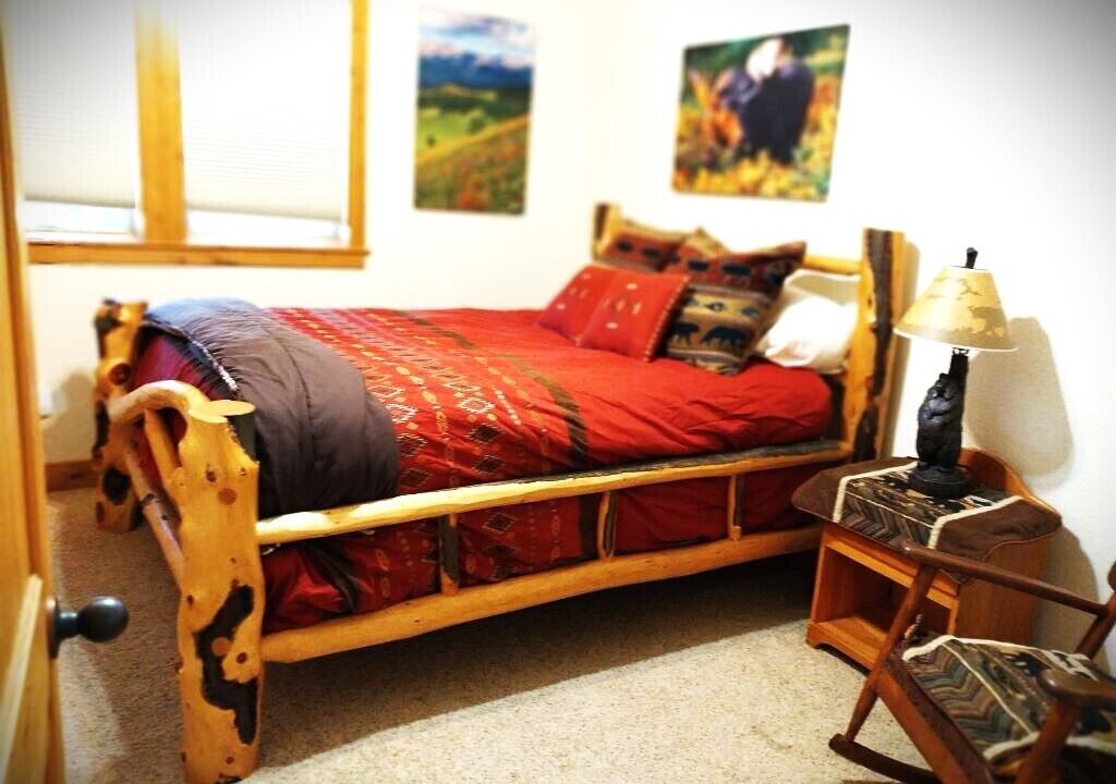 Photo of Bedroom in Estes Park