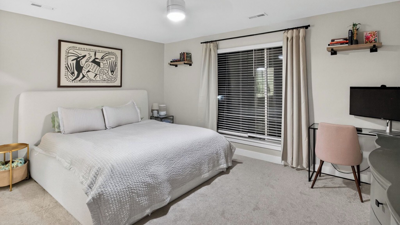Photo of Bedroom in Stonegate