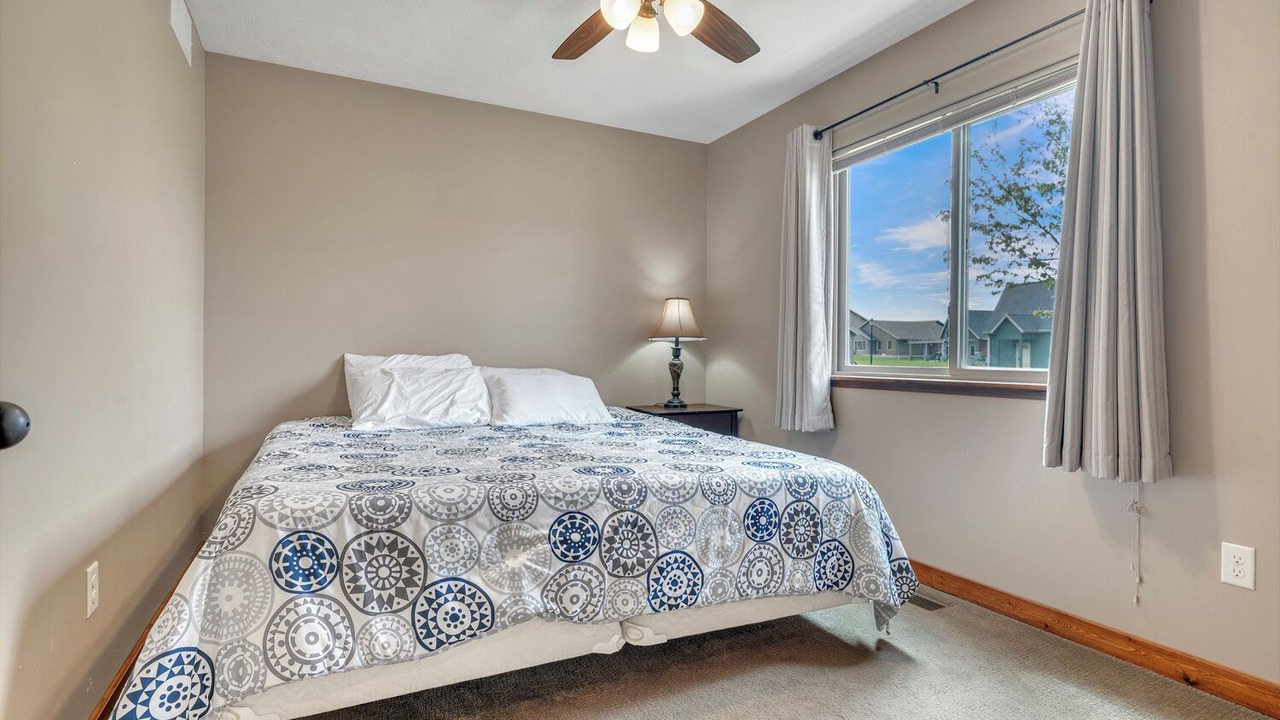 Photo of Bedroom in Arnolds Park