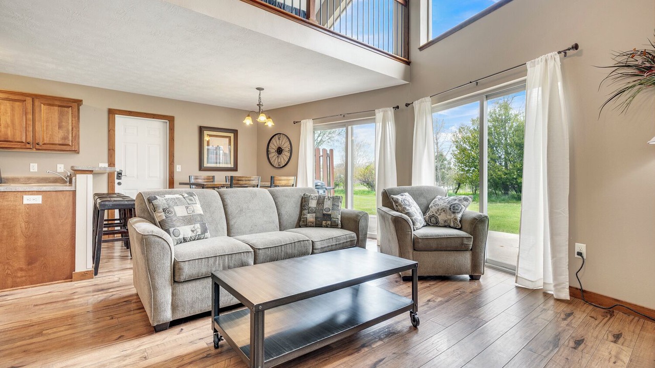 Photo of Livingroom in Arnolds Park