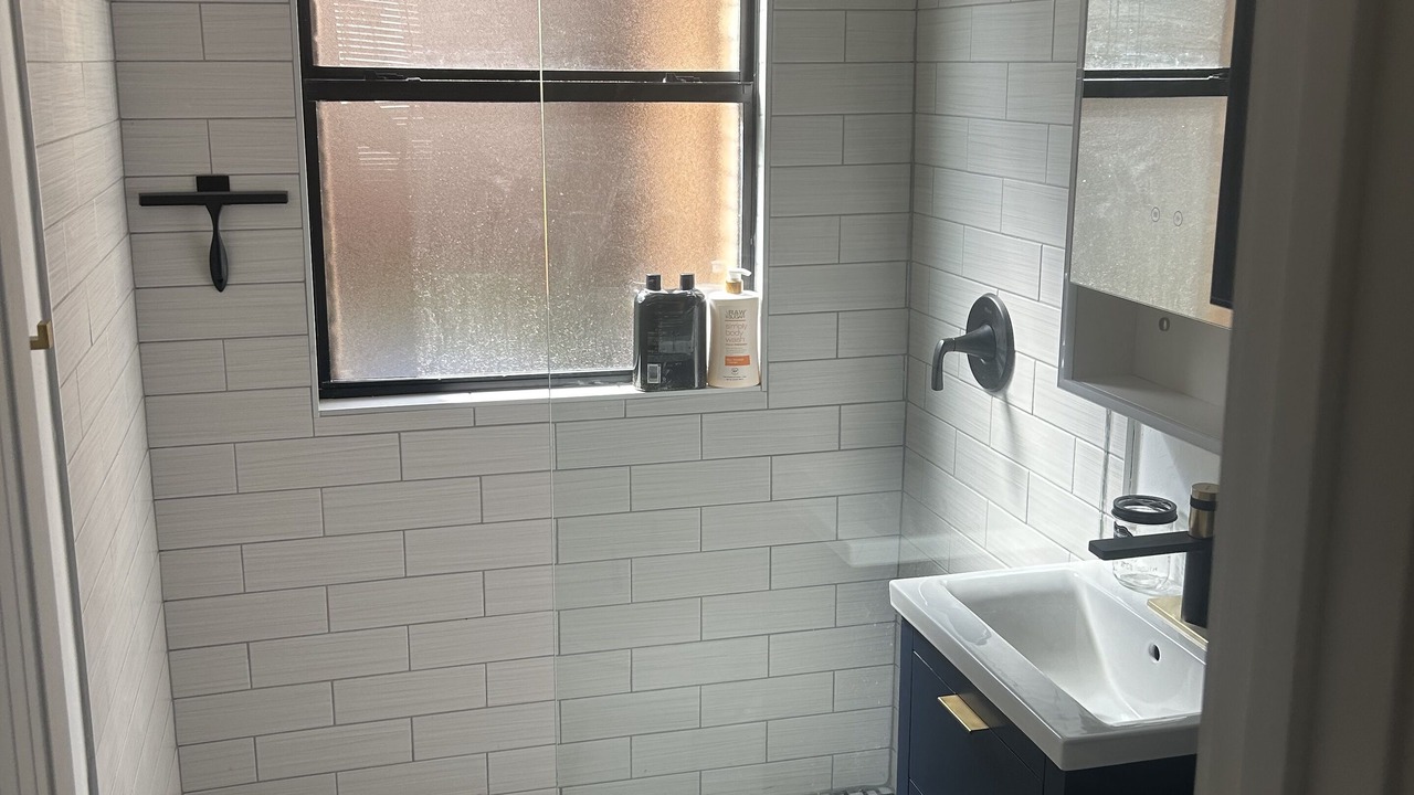Photo of Bathroom in Lincoln Terrace