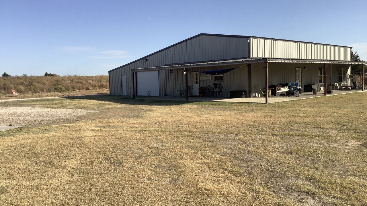 Photo of Outdoor in Gage