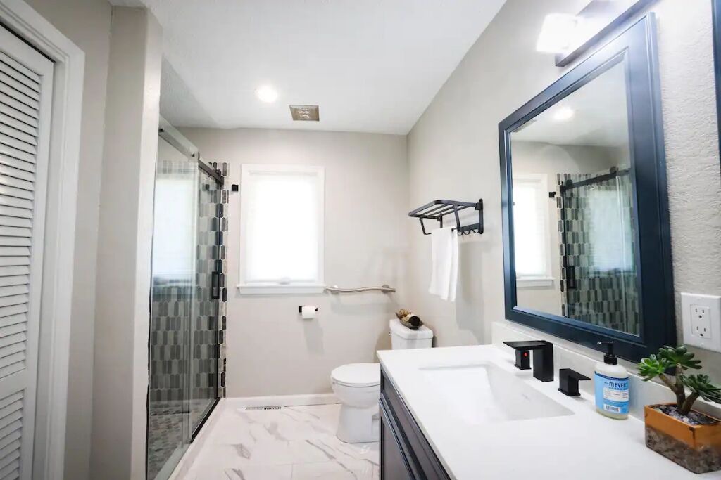 Photo of Bathroom in Overland Park