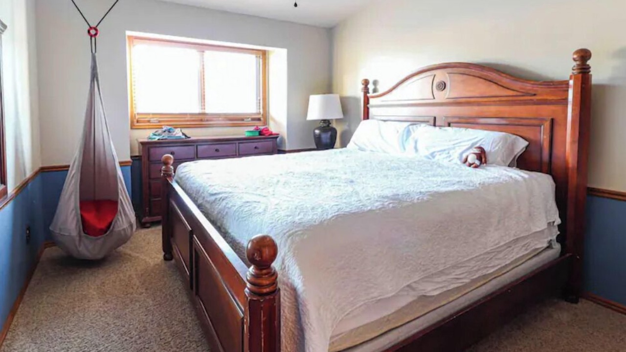 Photo of Bedroom in Lapoint
