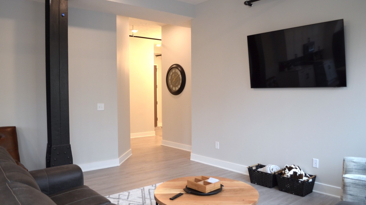 Photo of Livingroom in Downtown Lincoln