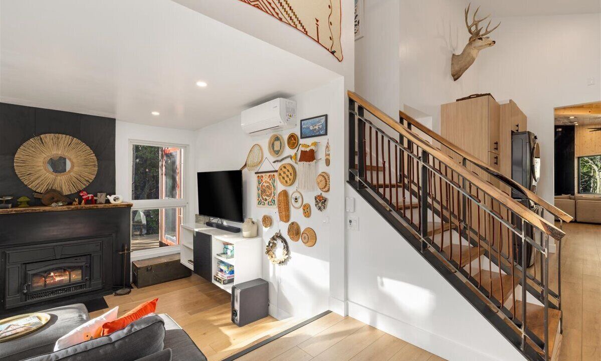 Photo of Livingroom in Idaho Springs