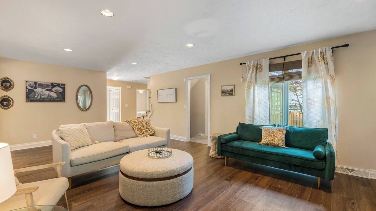 Photo of Livingroom in West Omaha