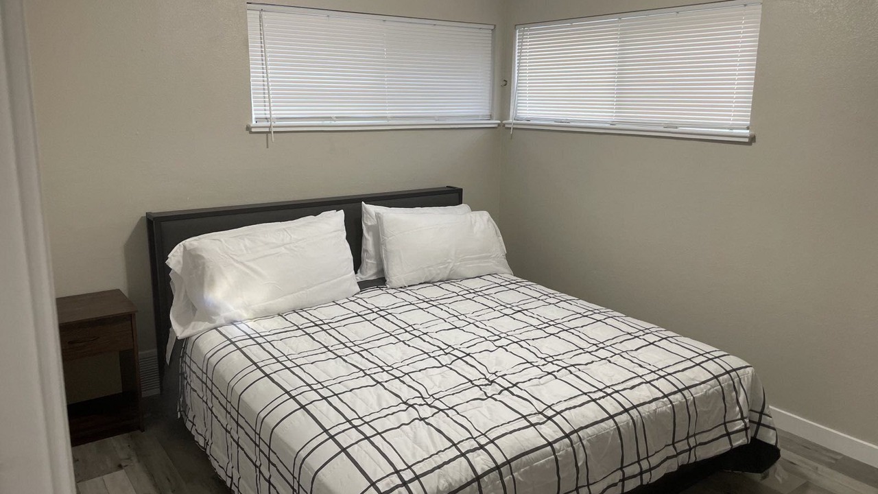 Photo of Bedroom in Northeast Park Hill