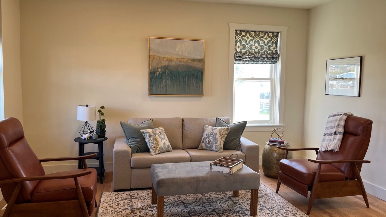 Photo of Livingroom in Castle Dale