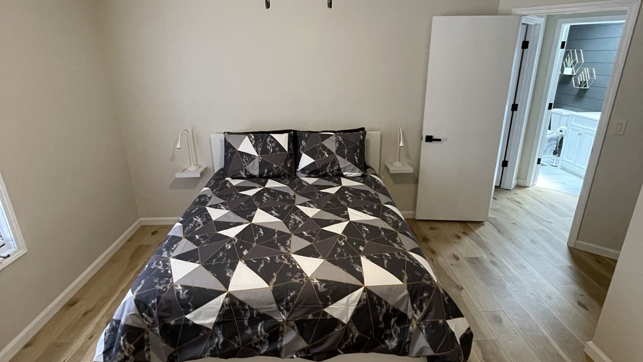 Photo of Bedroom in Ozark