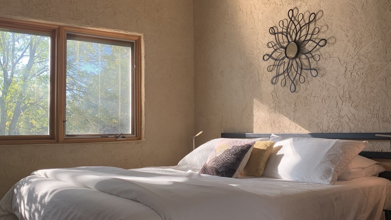 Photo of Bedroom in Lawrence