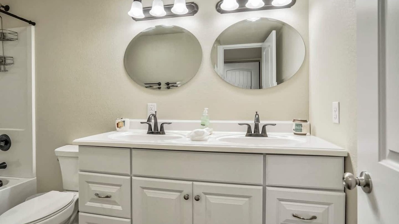 Photo of Bathroom in Woodland Park