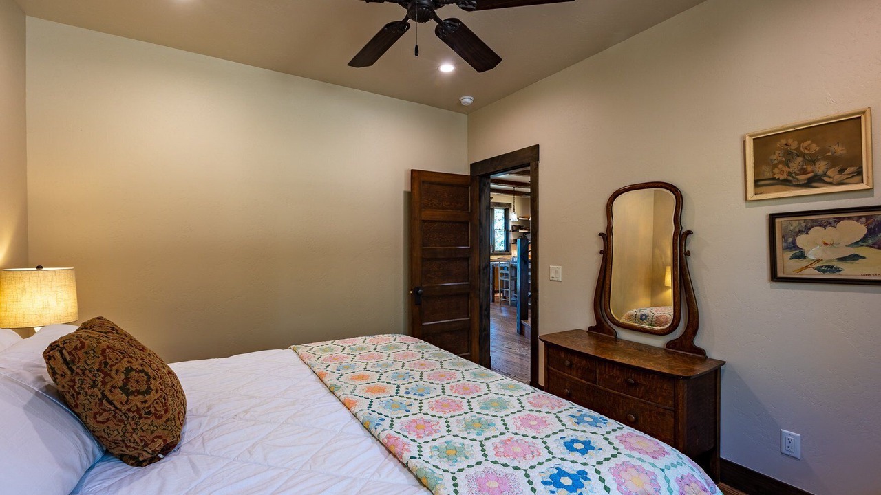 Photo of Bedroom in San Juan River Village
