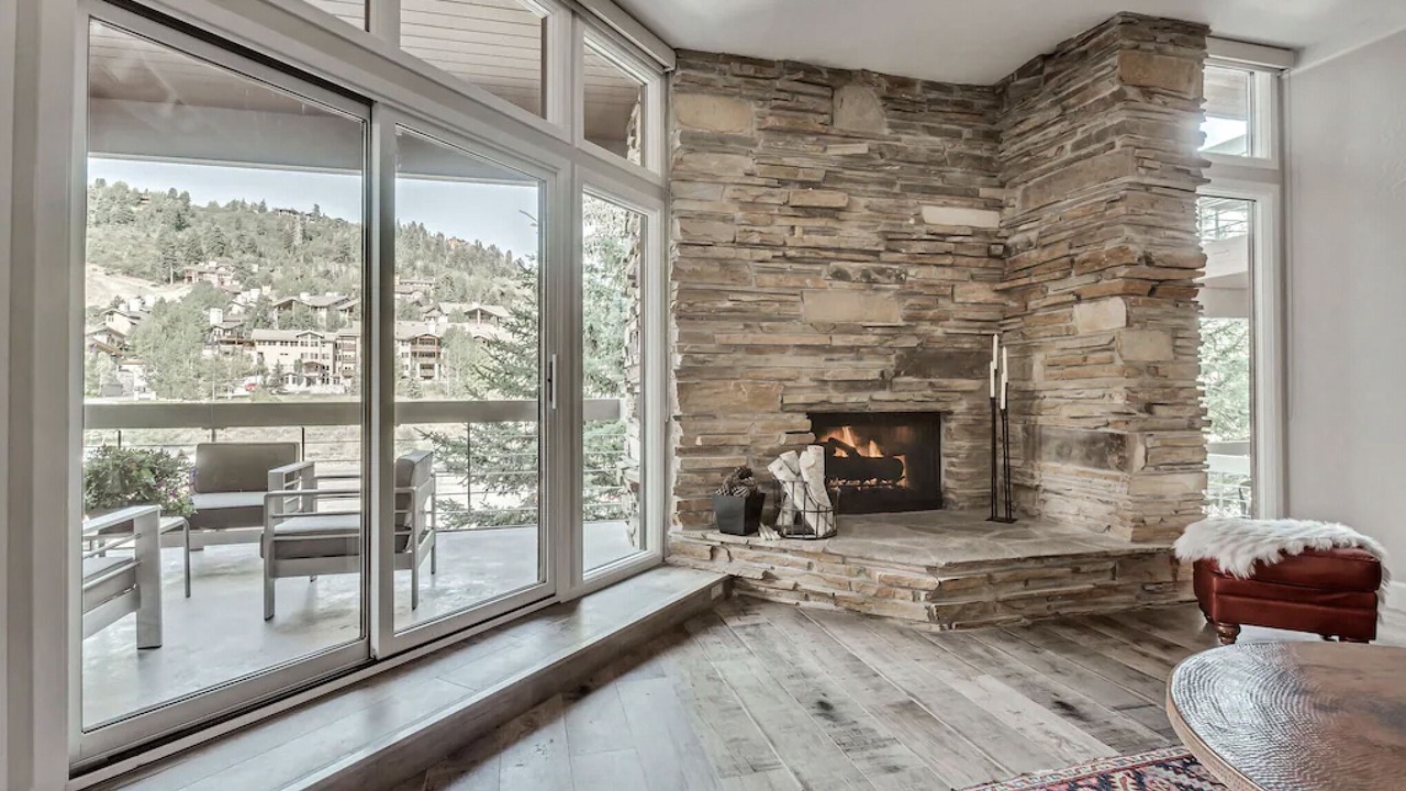 Photo of Livingroom in Deer Valley