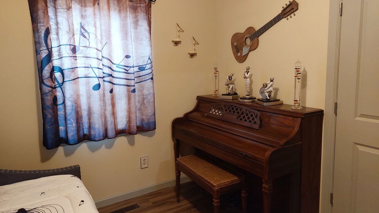 Photo of Bedroom in El Reno