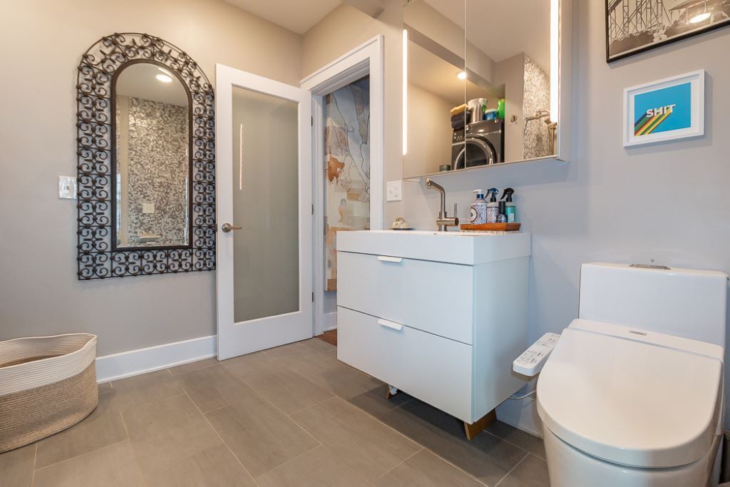 Photo of Bathroom in East Lawrence