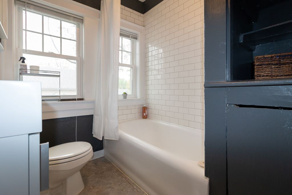 Photo of Bathroom in East Lawrence