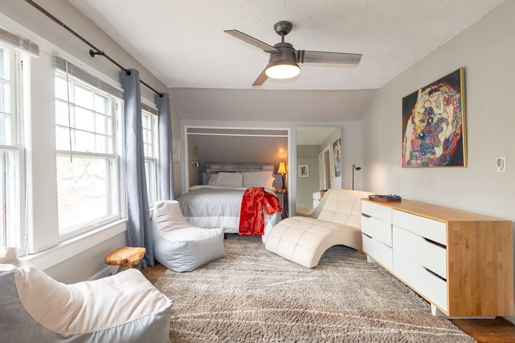 Photo of Bedroom in East Lawrence