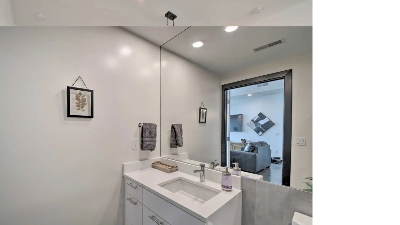 Photo of Bathroom in Mann