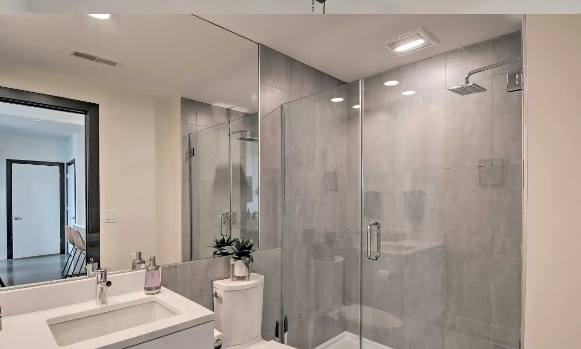 Photo of Bathroom in Mann