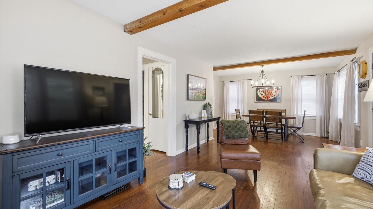 Photo of Bedroom in Tower Homes