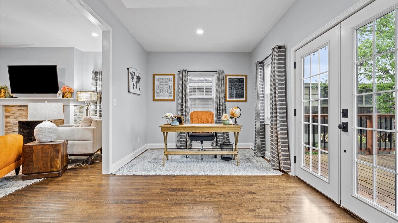 Photo of Livingroom in Southmoreland