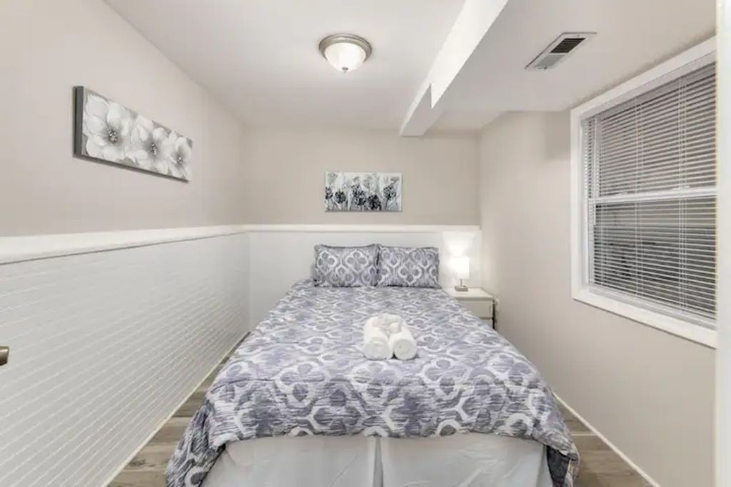 Photo of Bedroom in Overland Park