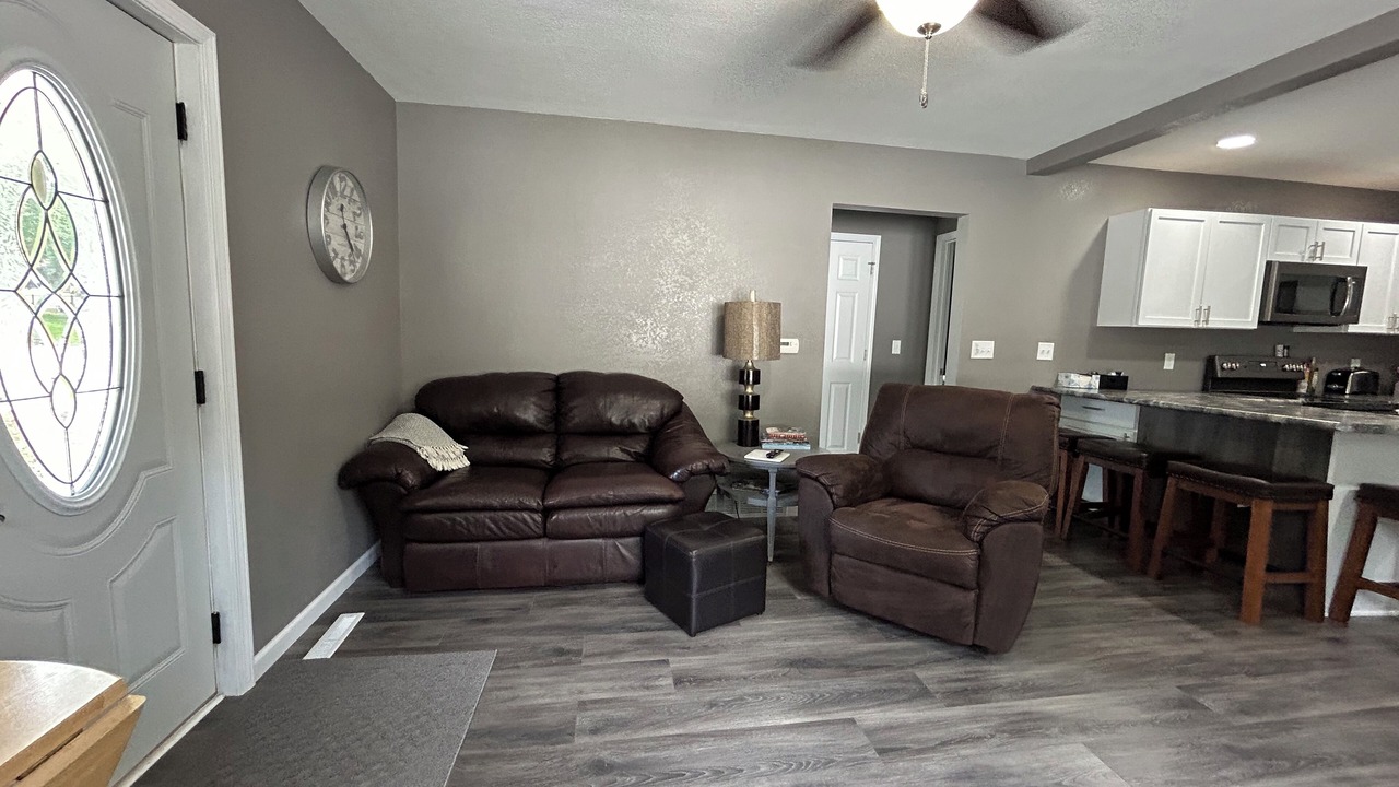Photo of Livingroom in Harrison County
