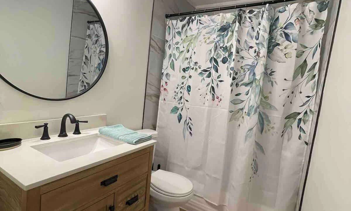 Photo of Bathroom in Overland Park