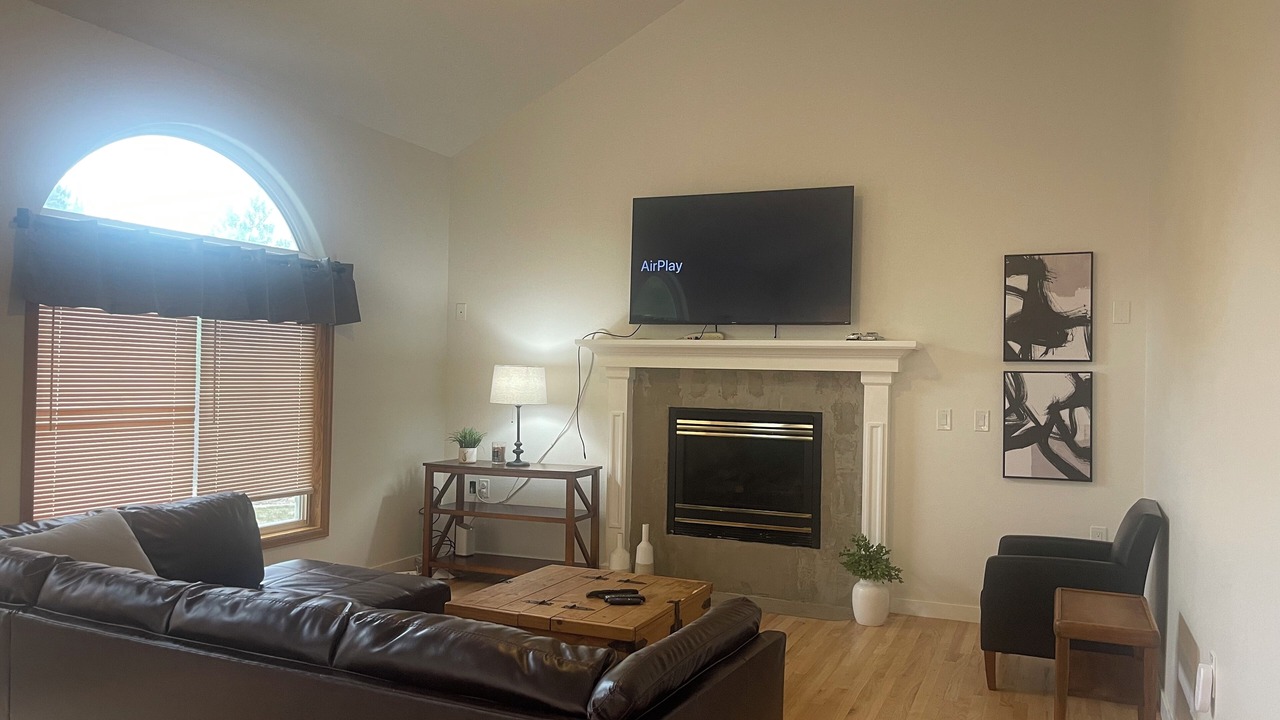 Photo of Livingroom in Greeley