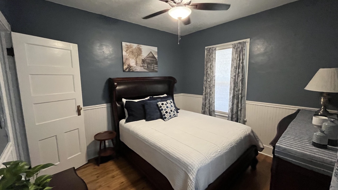Photo of Bedroom in Colorado Springs