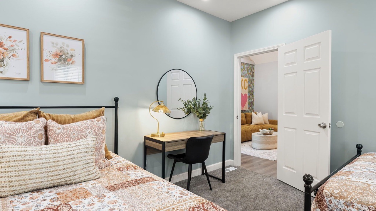 Photo of Bedroom in Riverview
