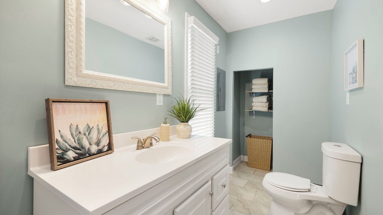 Photo of Bathroom in Riverview