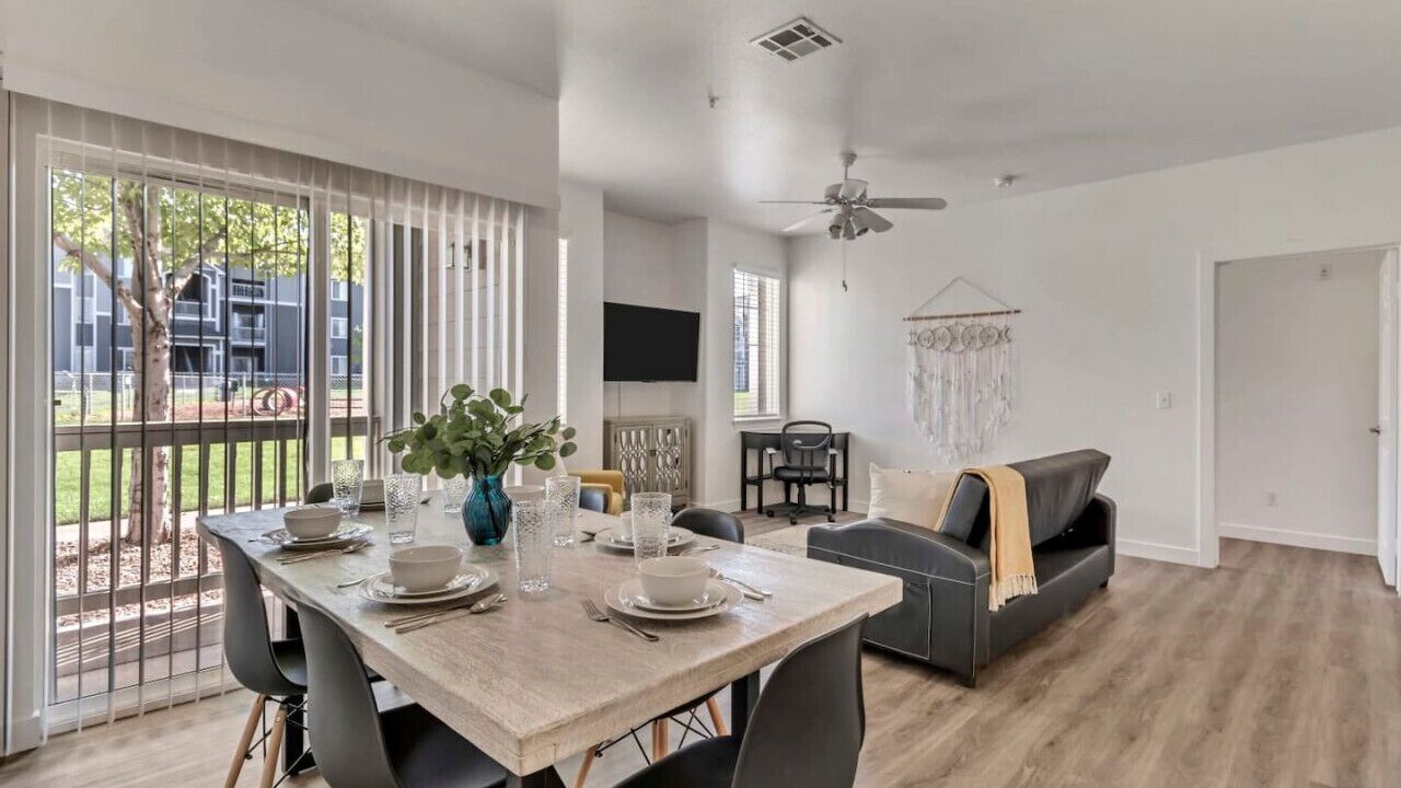Photo of Livingroom in Clearfield