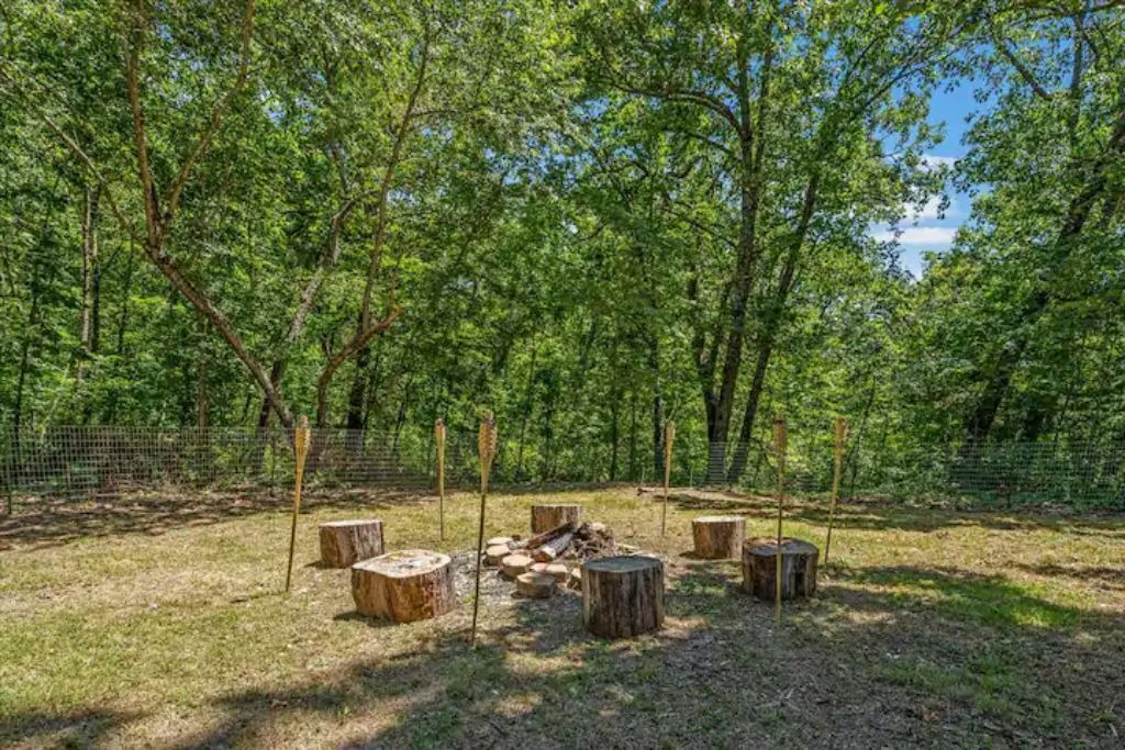 Photo of Outdoor in Eucha