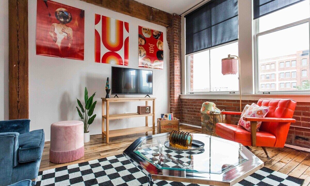 Photo of Livingroom in River Market