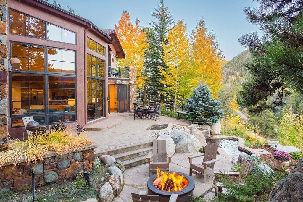 Photo of Outdoor in Elk Crossing