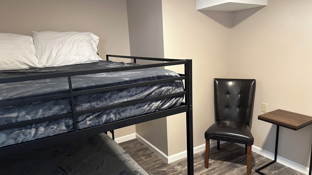 Photo of Bedroom in Lamont