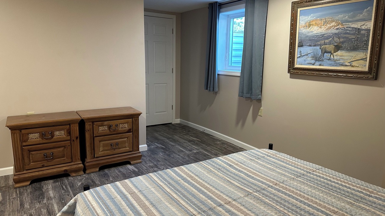 Photo of Bedroom in Lamont