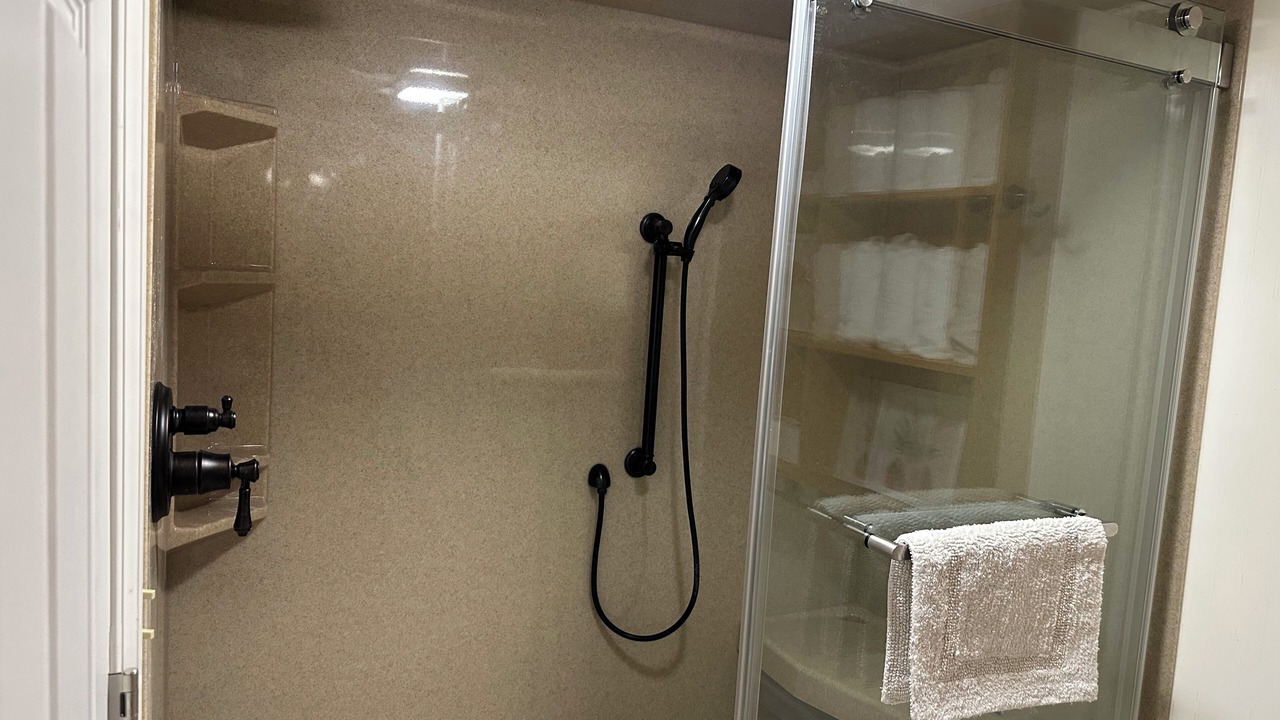 Photo of Bathroom in Lamont