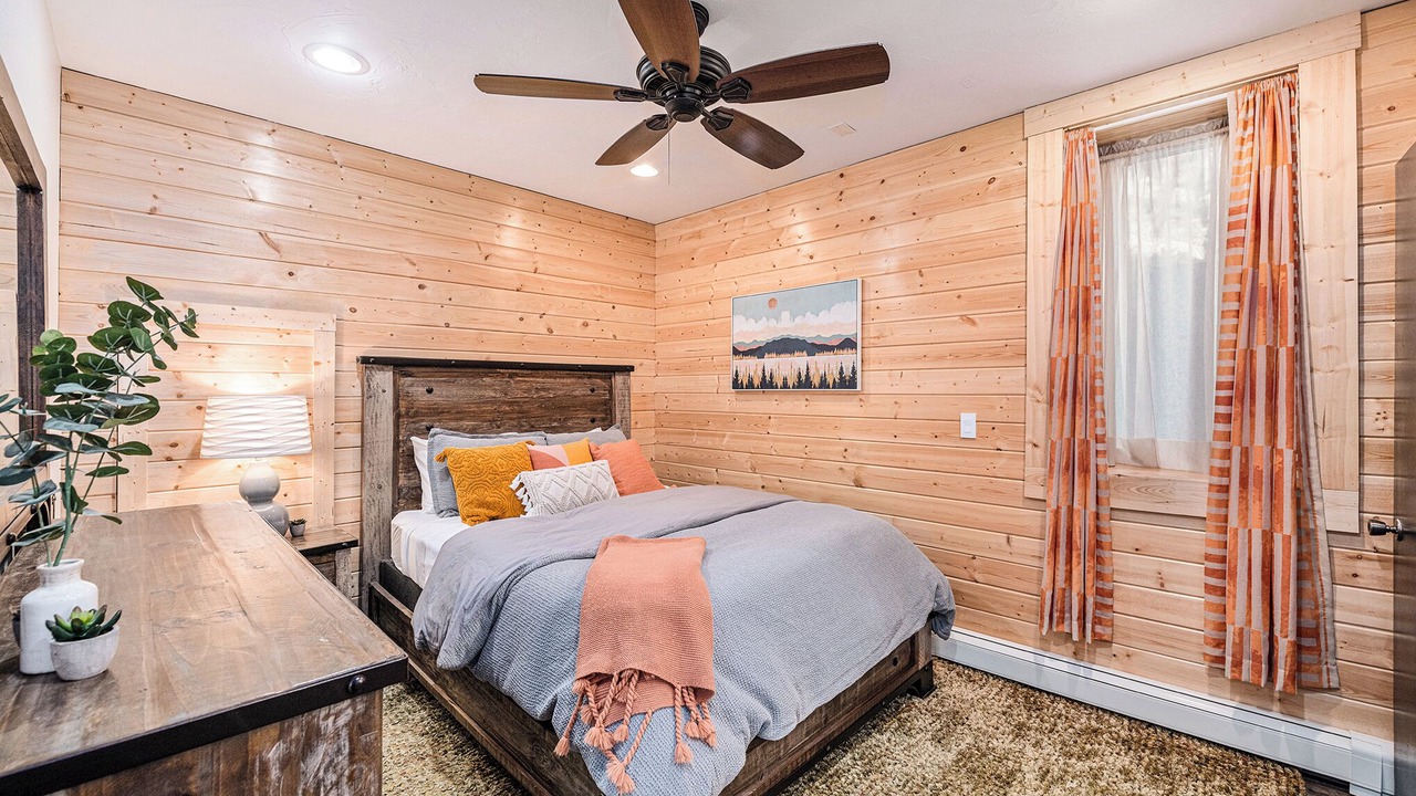 Photo of Bedroom in Estes Park