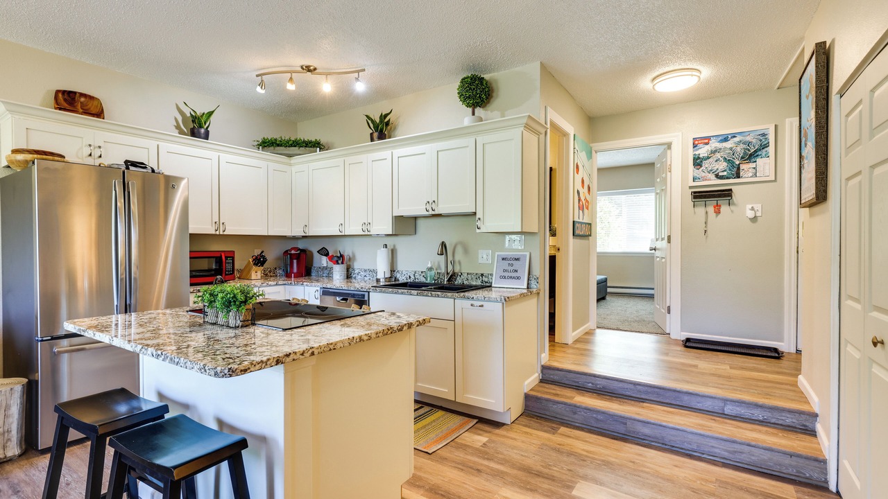 Photo of Kitchen in Summit Cove