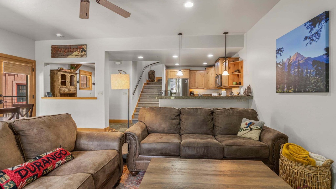 Photo of Livingroom in Purgatory