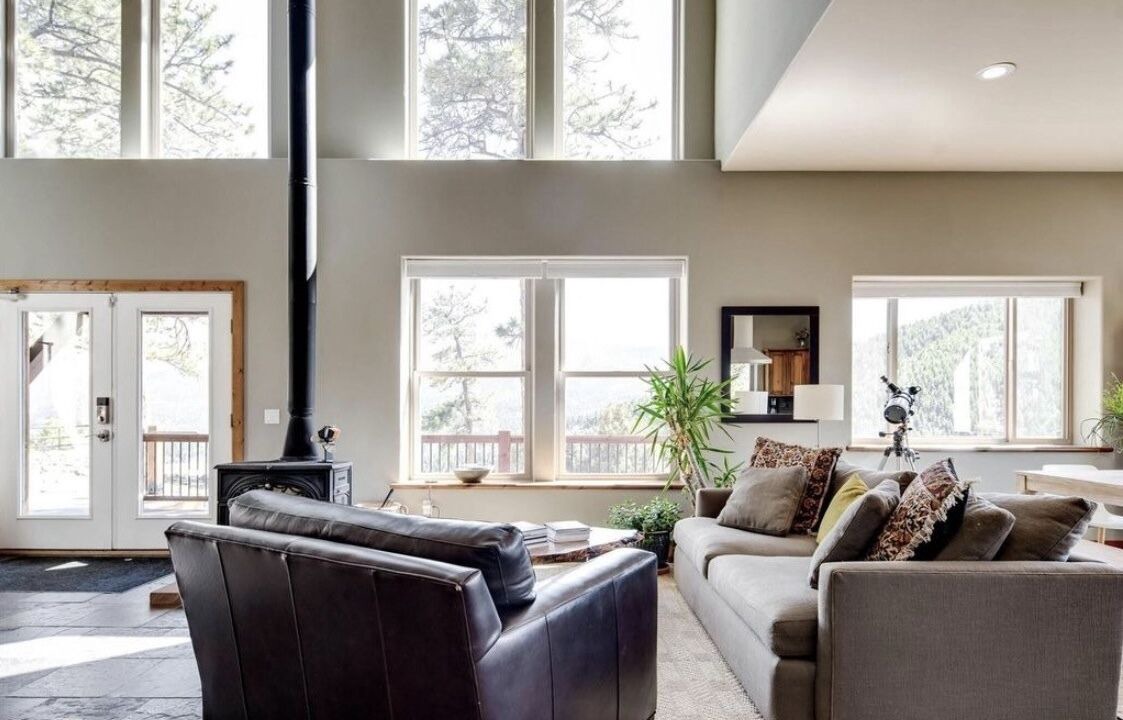 Photo of Livingroom in Idaho Springs