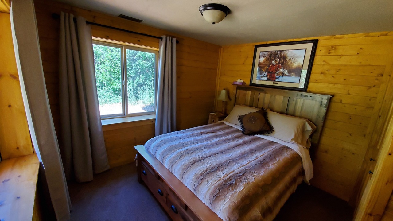 Photo of Bedroom in Summit County