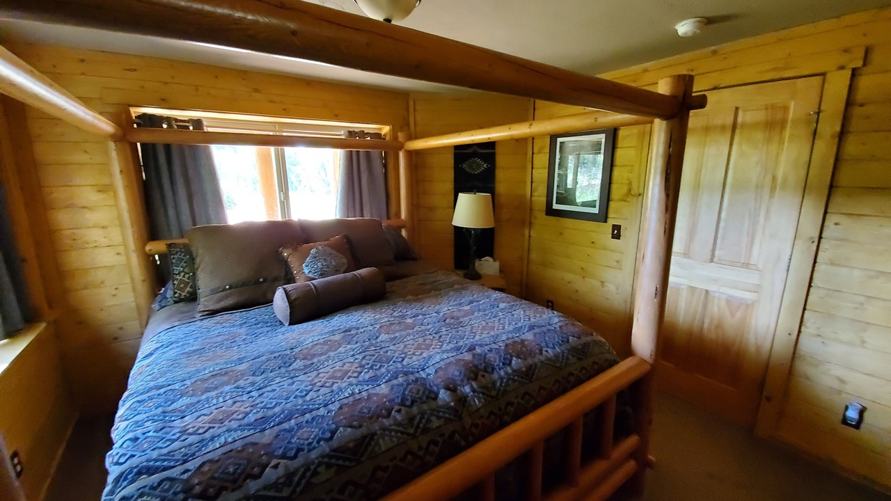 Photo of Bedroom in Summit County
