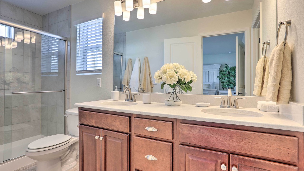 Photo of Bathroom in Aurora