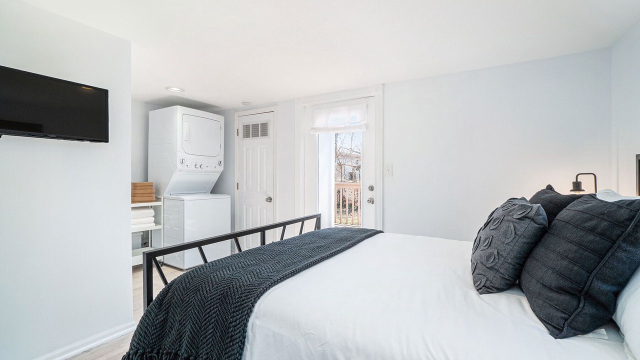 Photo of Bedroom in Olathe
