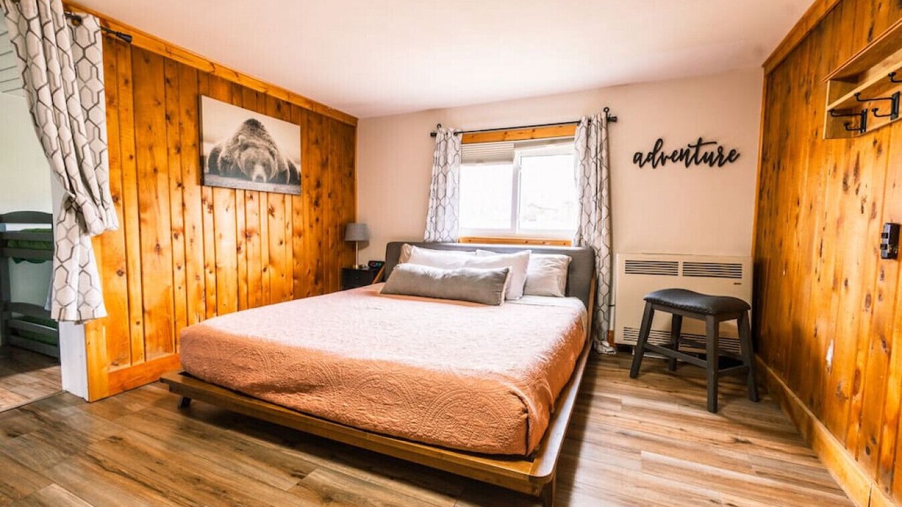 Photo of Bedroom in Woods Landing-Jelm