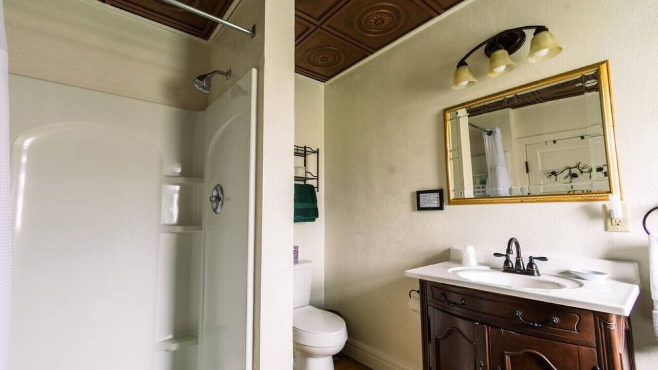 Photo of Bathroom in Centennial